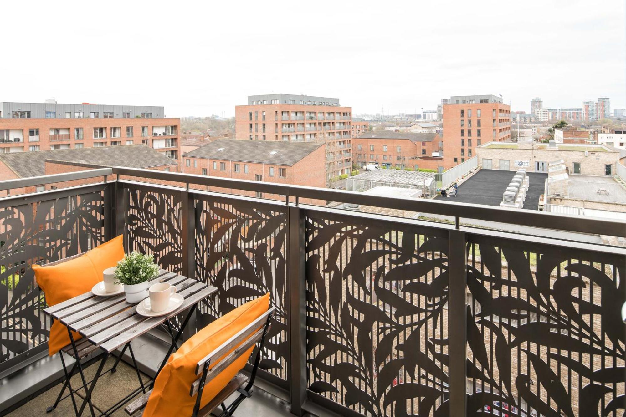 Canning Town -2 Bed Luxury Apartment Londres Exterior foto